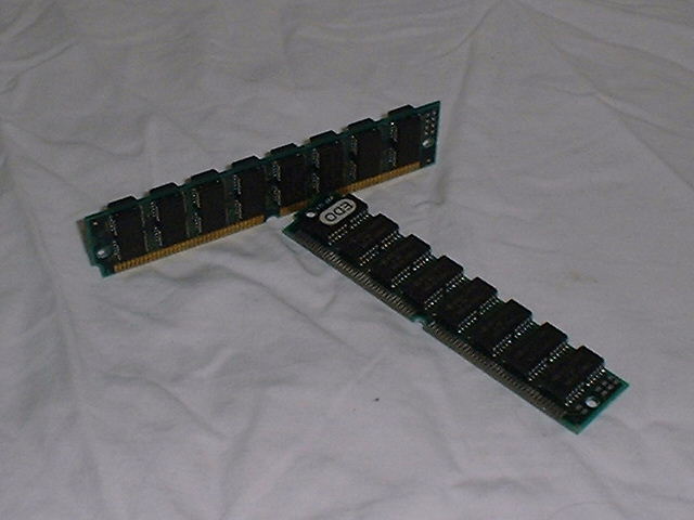 EDO 32MB 70ns
